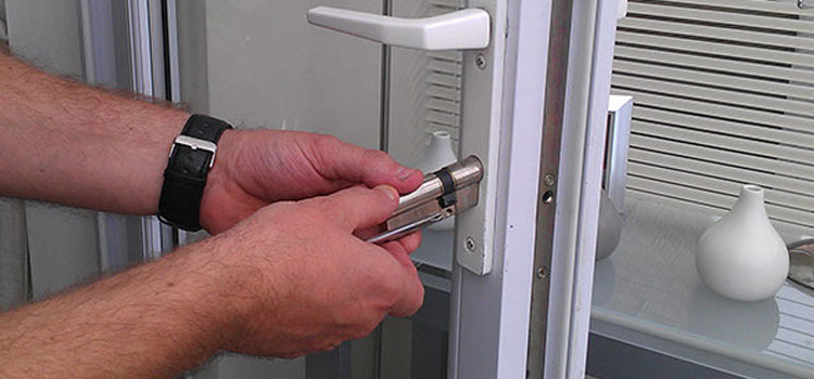 Commercial Door Lock Repair in Riverside South
